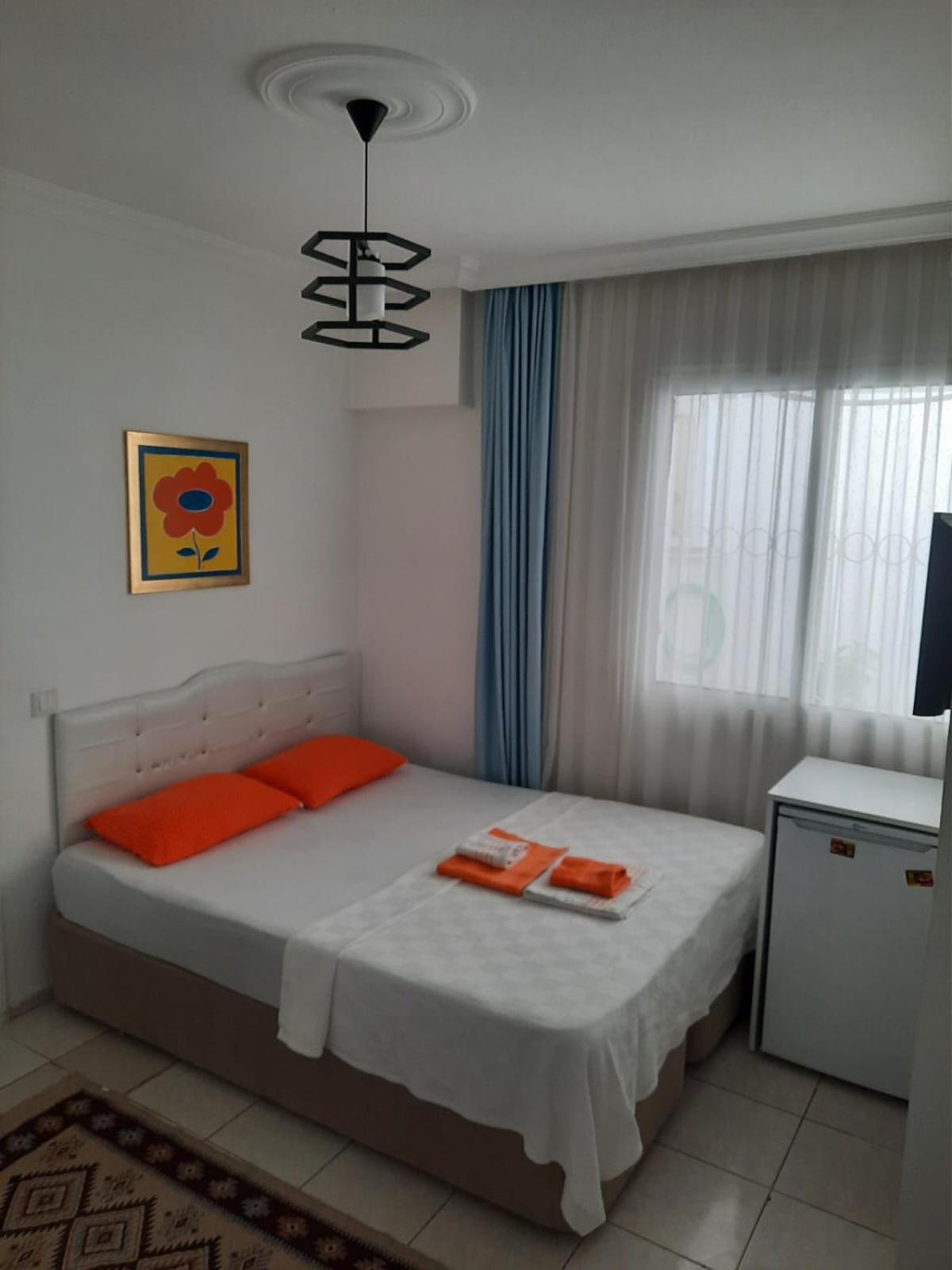 Beyaz Apart Pansiyon Cesme Ngoại thất bức ảnh