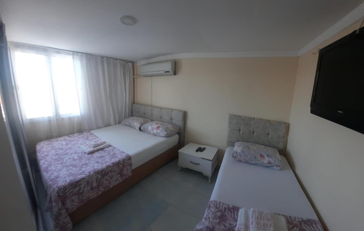 Beyaz Apart Pansiyon Cesme Ngoại thất bức ảnh
